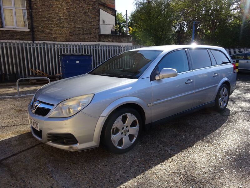 View VAUXHALL VECTRA Vectra Elite CDTI 150 Automatic