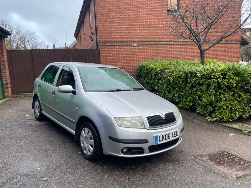 View SKODA FABIA 1.2 Ambiente