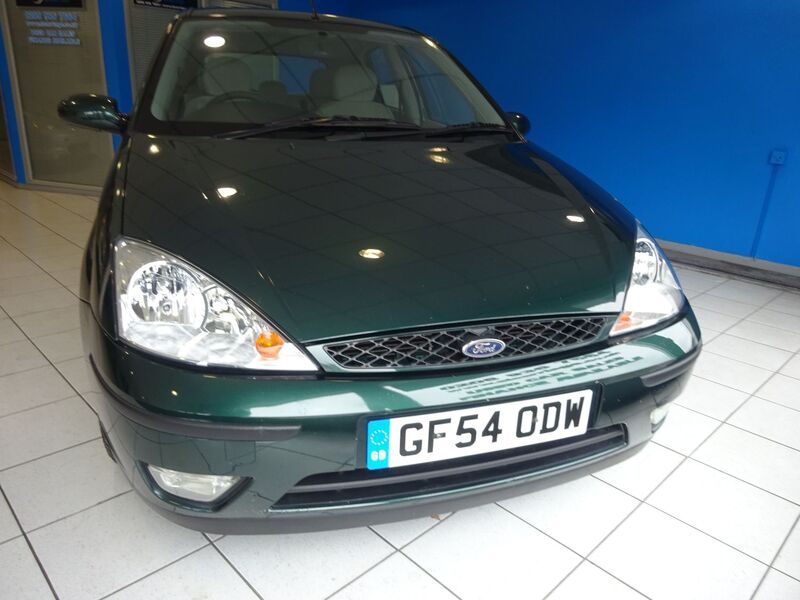 View FORD FOCUS 1.6 Ghia