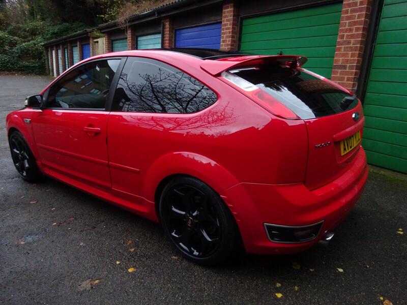 View FORD FOCUS ST-2
