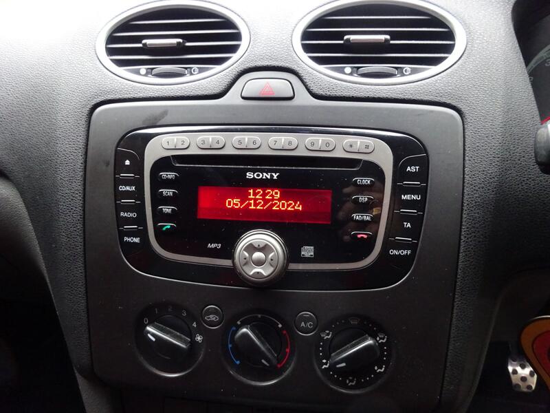 FORD FOCUS