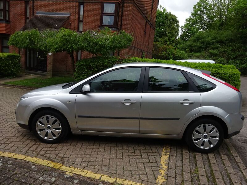 View FORD FOCUS 1.4 LX 5 Door