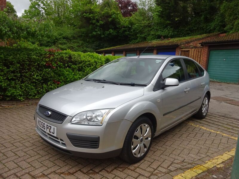 View FORD FOCUS 1.4 LX 5 Door