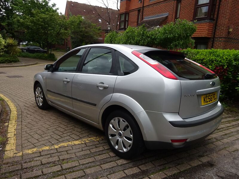 View FORD FOCUS 1.4 LX 5 Door